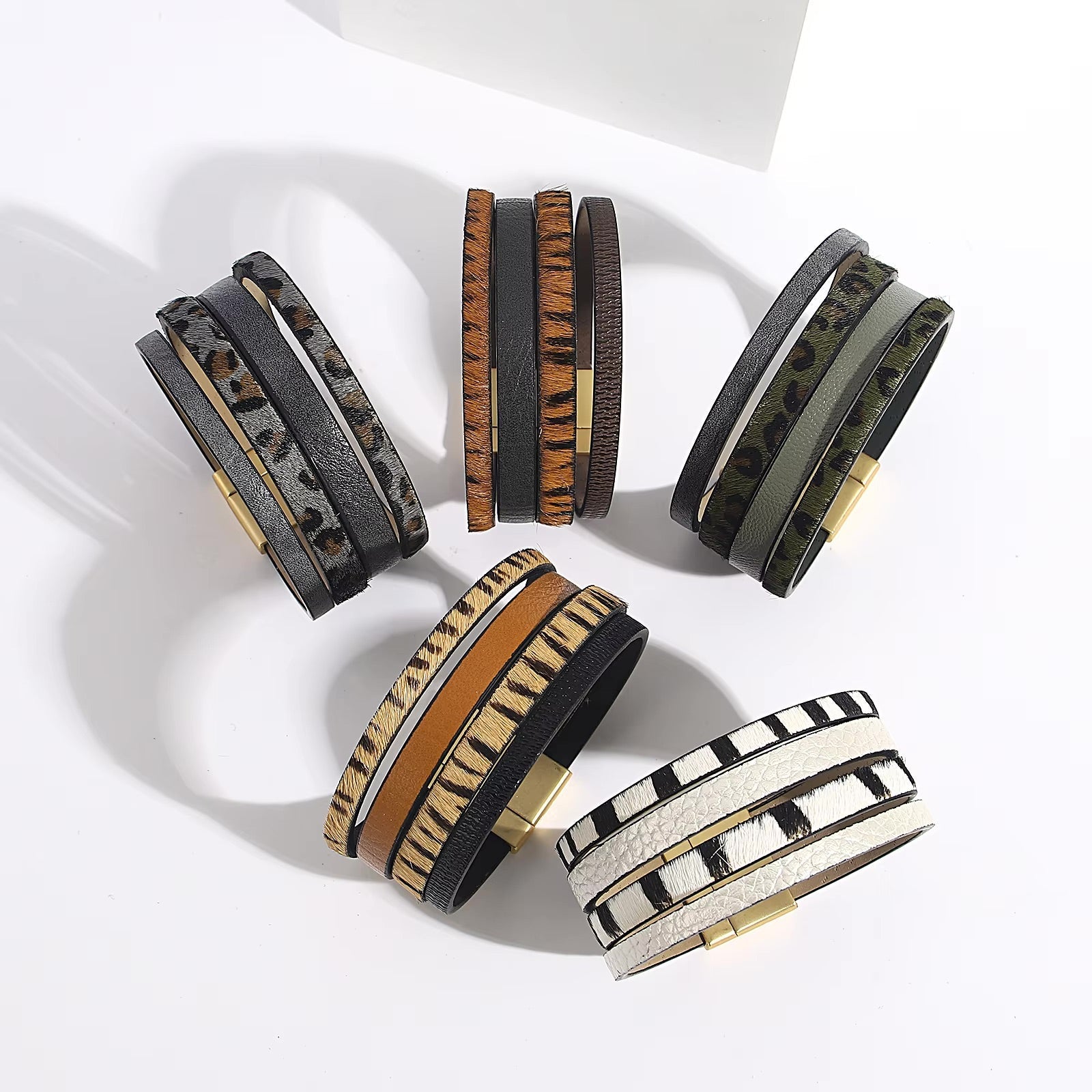 Bracelet multi - rangs, au style léopard, pour femme, modèle Kyni - La Boutique du Bracelet