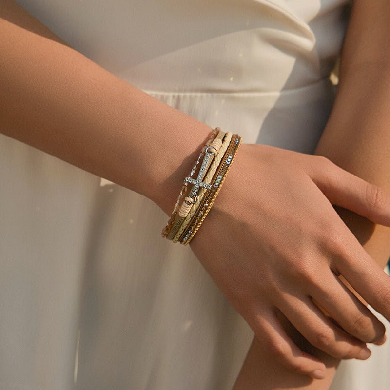 Bracelet multi - rangs, croix chrétienne et strass lumineux, pour femme, modèle Tily - La Boutique du Bracelet