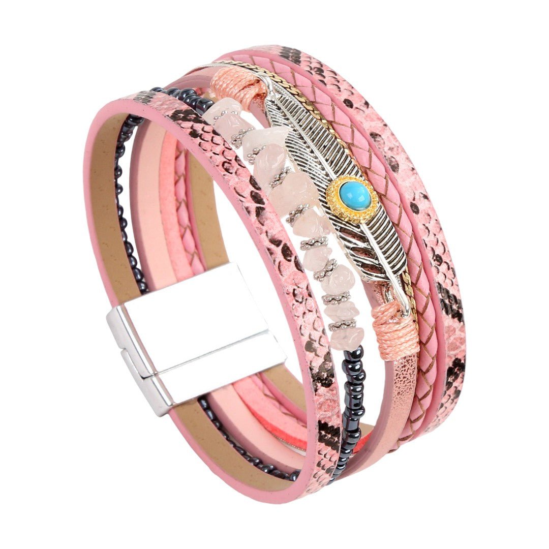 Bracelet multi-rangs en cuir et pierres naturelles, fermoir magnétique, plume argentée et pierre, style bohème élégant, modèle Erénis