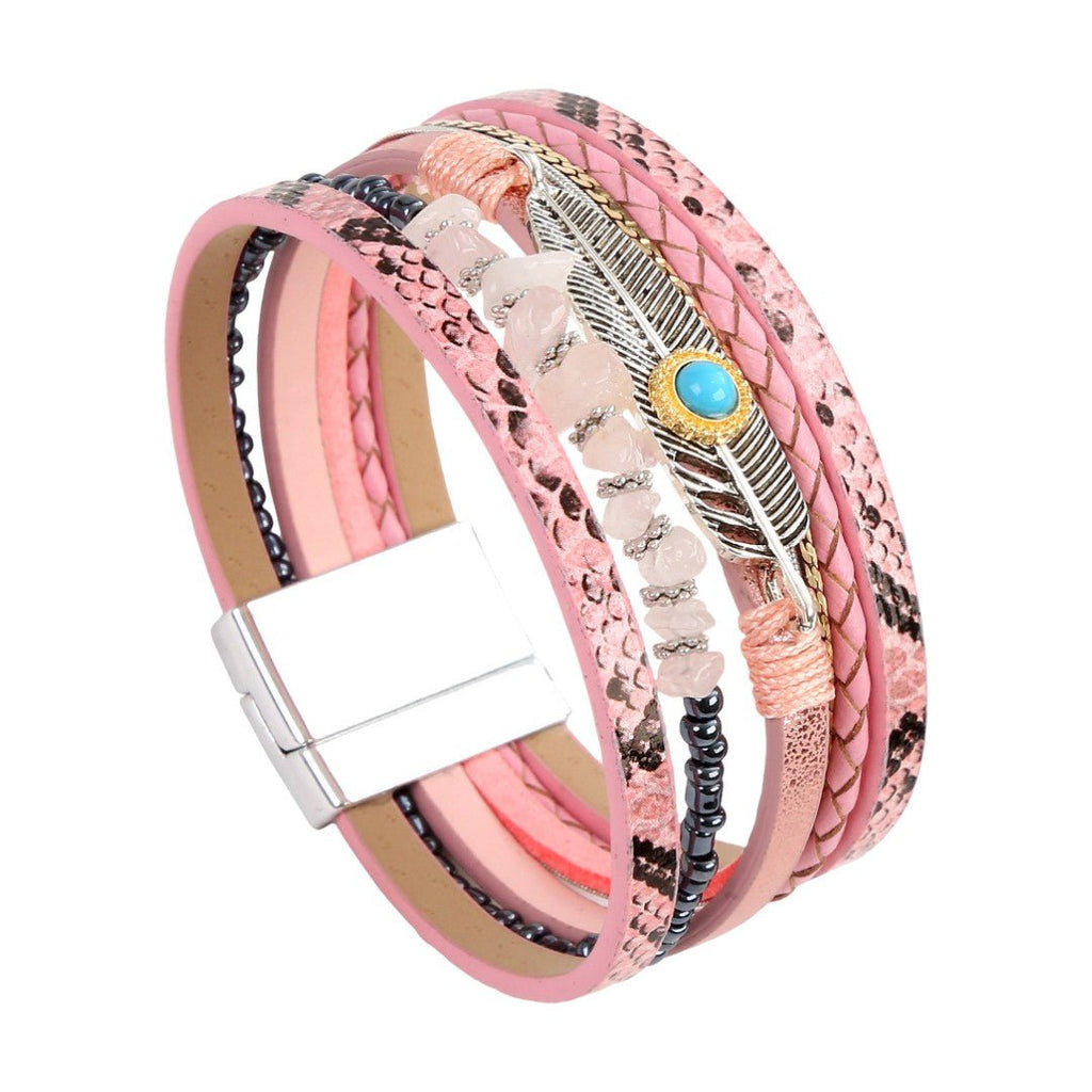 Bracelet multi-rangs en cuir et pierres naturelles, fermoir magnétique, plume argentée et pierre, style bohème élégant, modèle Erénis