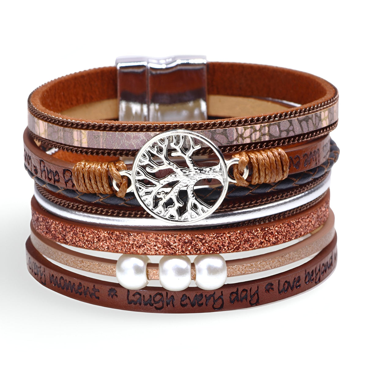 Bracelet multi-rangs marron en microfibre avec pendentif arbre de vie argenté et perles blanches.