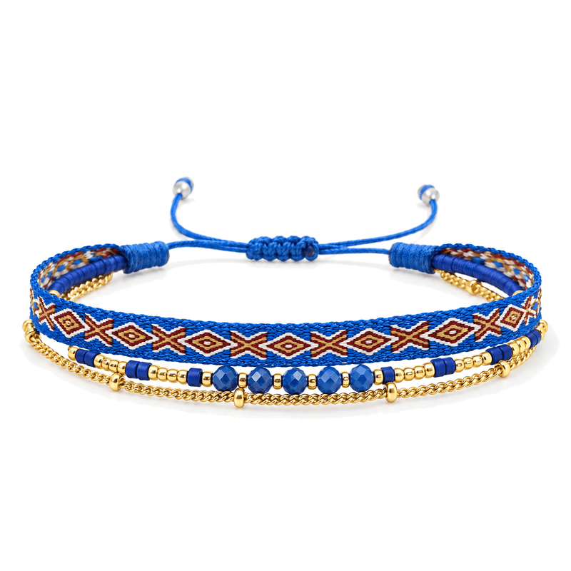 Packshot studio bracelet Thaliane Lapis Lazuli, vue frontale basse, chaîne unique, fond blanc pur — correction 9 octobre 2026
