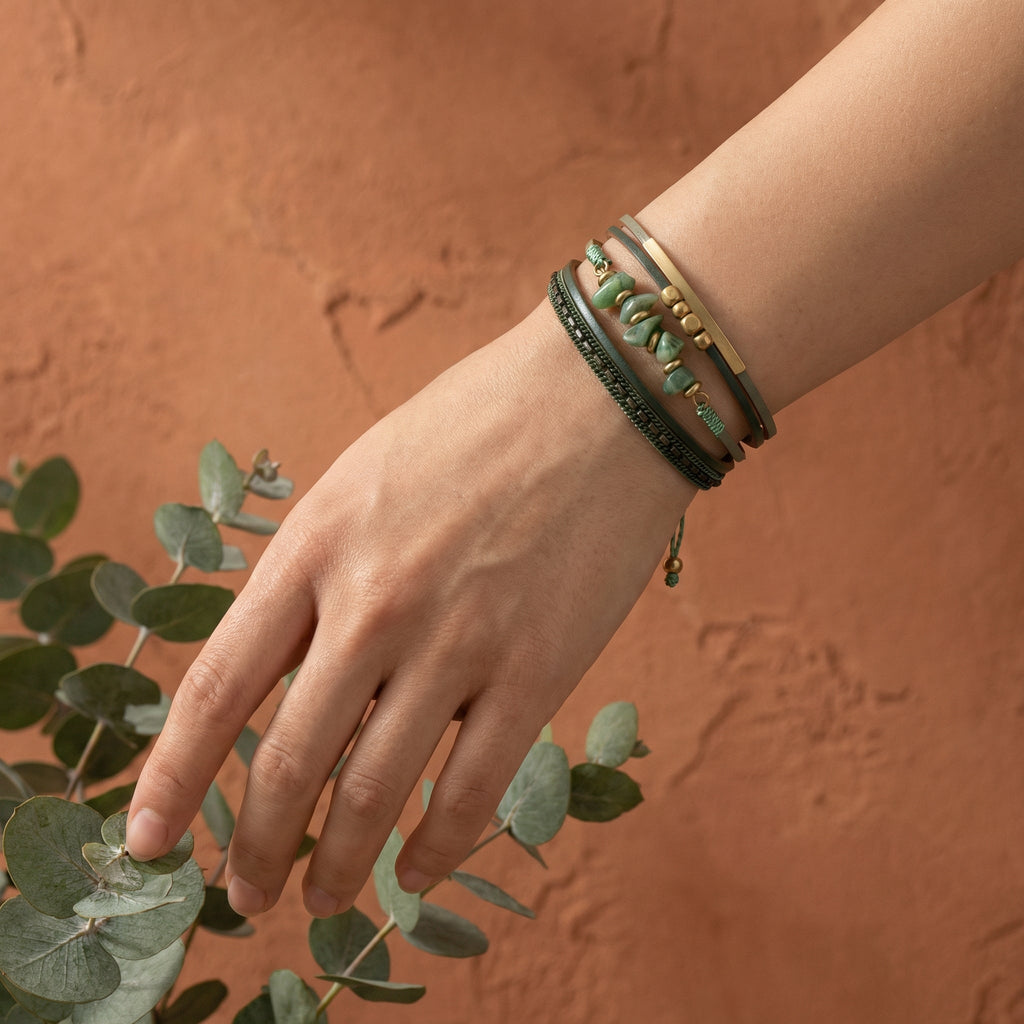 Pulseira de múltiplas voltas com pedras naturais de estilo boémio, modelo Hailey