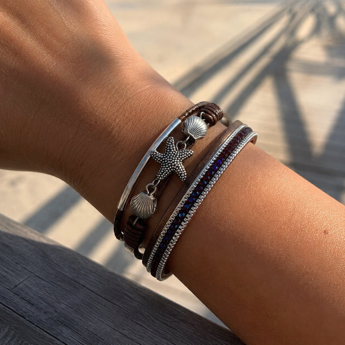 Bracelet manchette multi-rangs, breloques étoile de mer et coquillages, strass, pour femme, modèle Nolda