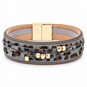 Packshot studio bracelet Piana Style 5, vue de face sur fond blanc — 8 octobre 2026 — révision V8