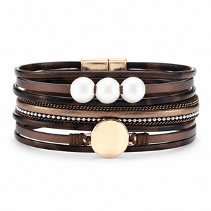 Packshot studio bracelet Saria Café, vue de face sur fond blanc — 8 octobre 2026