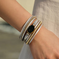 Bracelet multi - rangs, pierre centrale scintillante, pour femme, modèle Kuna - La Boutique du Bracelet