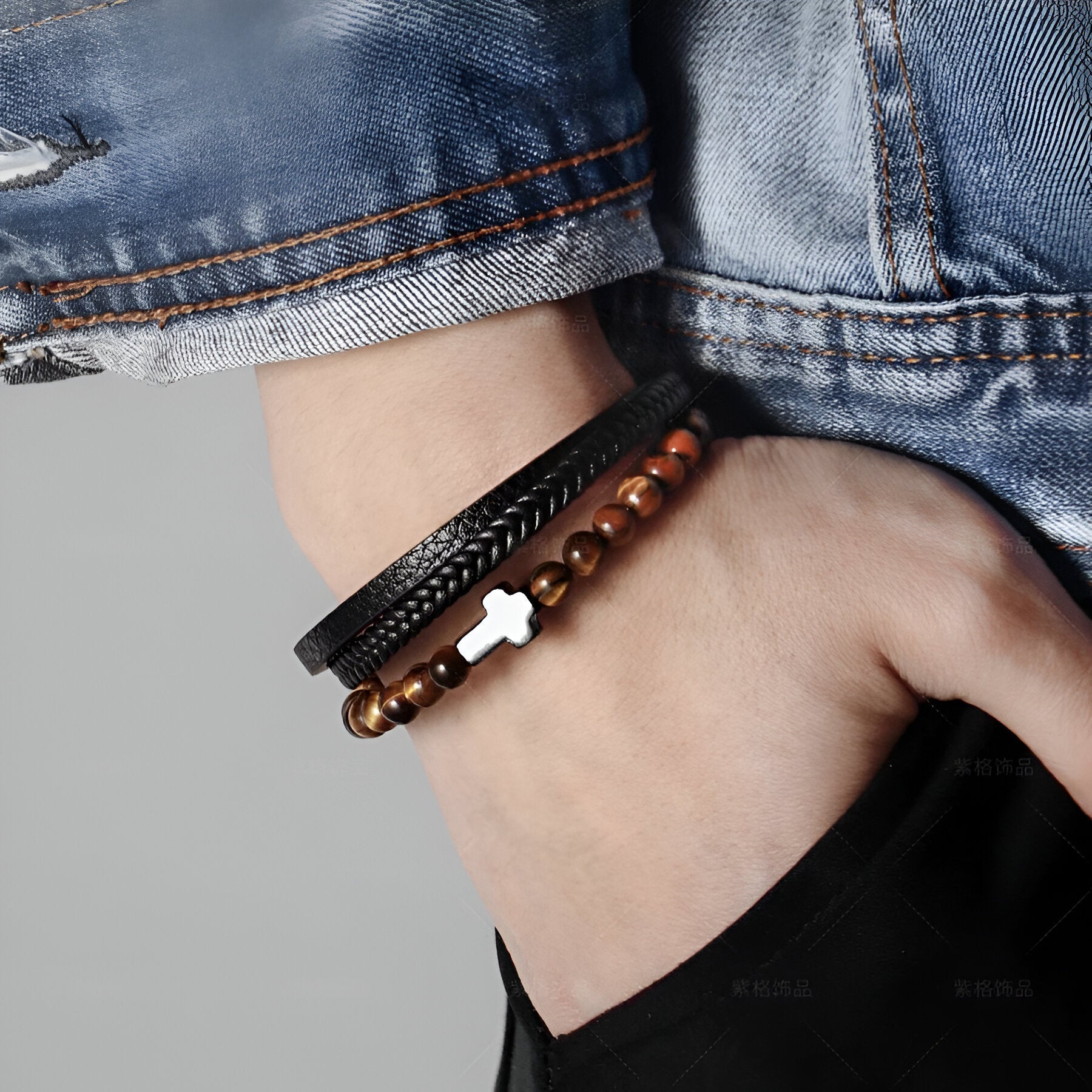 Bracelet multi - rangs pour homme, avec pierres naturelles et croix, modèle Mirando - La Boutique du Bracelet