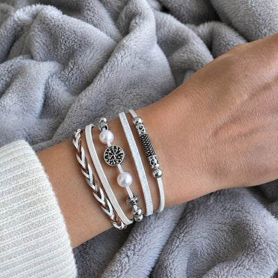 Women's multi-strand leather bracelet, adorned with a delicate tree of life, featuring a practical magnetic clasp, perfect for enhancing your wrist every day, Isia model