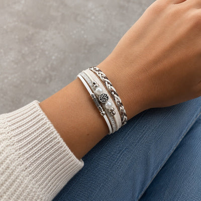 Women's multi-strand leather bracelet, adorned with a delicate tree of life, featuring a practical magnetic clasp, perfect for enhancing your wrist every day, Isia model