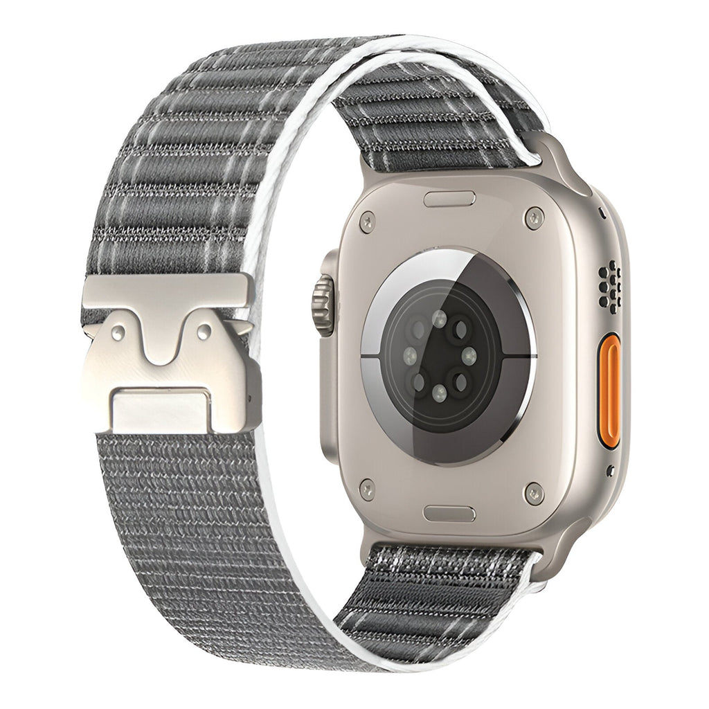 Bracelet nylon gris clair réglable avec boucle parachute argentée pour Apple Watch.