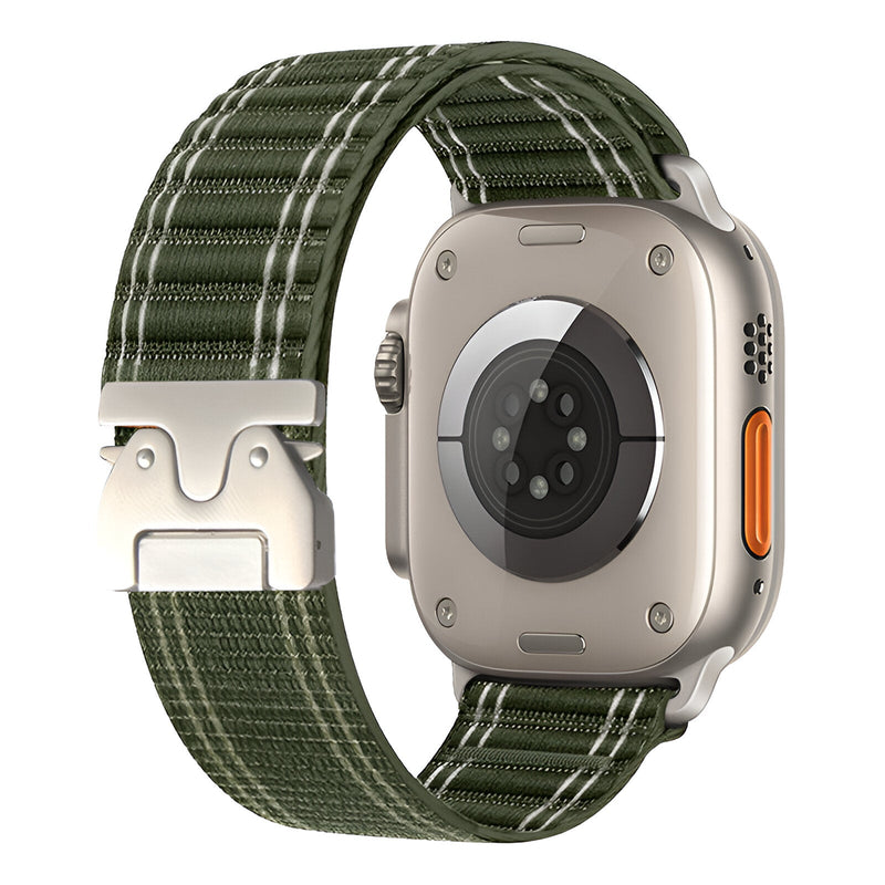 Bracelet nylon vert réglable avec boucle parachute argent pour Apple Watch, fermoir tactique robuste.