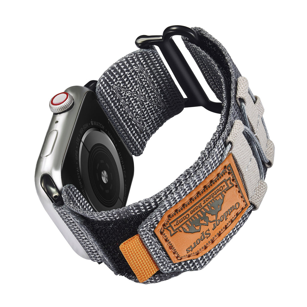 Bracelet Sport Outdoor Yumeo en nylon gris à velcro, ajustable pour Apple Watch, avec patch cuir marron.