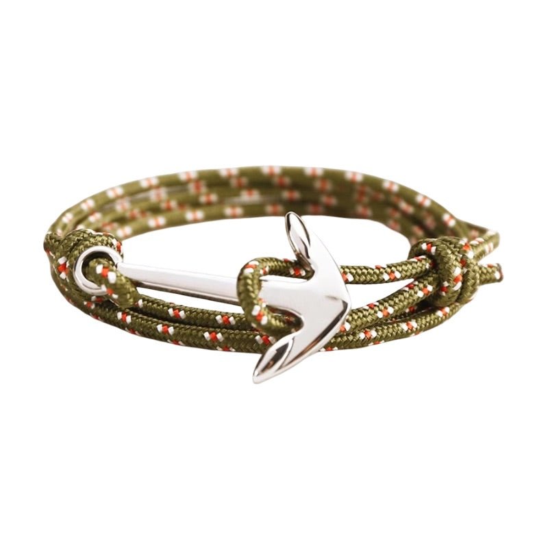 Bracelet multiple-tour en cordon nautique kaki avec ancre en titane argenté.