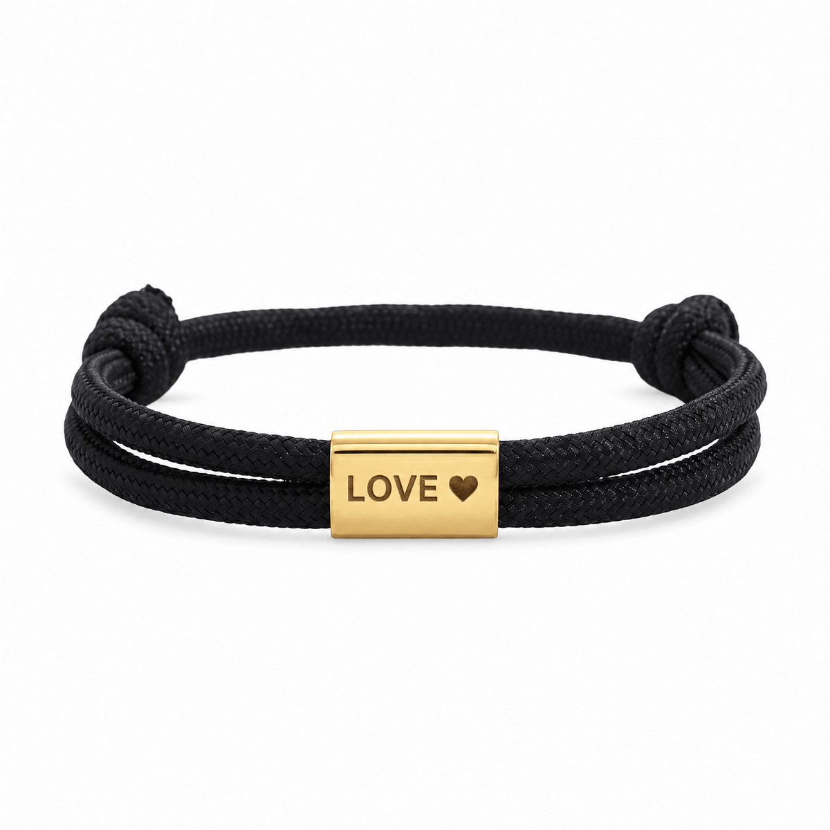 Bracelet Veyron Noir et or, plaque centrale gravée LOVE ♥, posé de face sur fond blanc