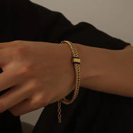 Bracelet personnalisé à maille chevron, plaque à graver, 5x plaques, modèle Spino - La Boutique du Bracelet