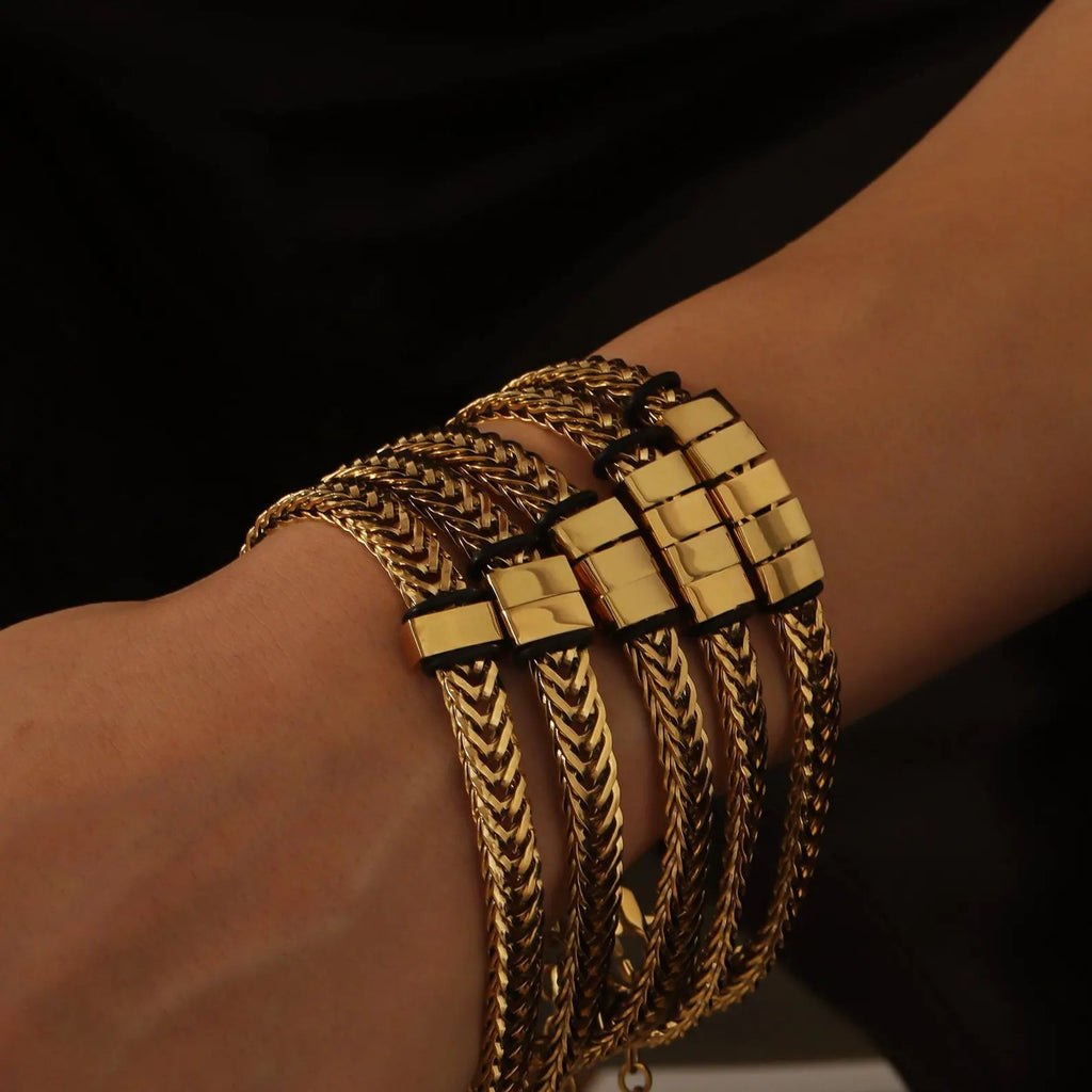 Bracelet personnalisé à maille chevron, plaque à graver, 5x plaques, modèle Spino - La Boutique du Bracelet