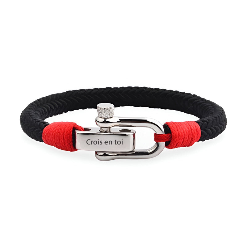 Bracelet homme noir tressé avec fermoir mousqueton argent gravé "Crois en toi" et accents rouges.