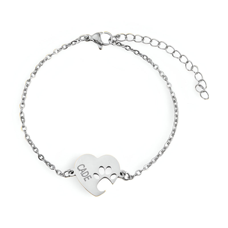 Bracelet en titane argenté avec cœur et empreinte de patte gravée "Cœur".
