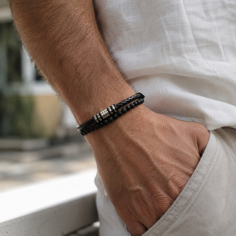 Bracelet personnalisé double rang en pierre volcanique et croûte de cuir, fermoir magnétique, gravure offerte, modèle Gusto