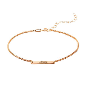 Bracelet fin en acier inoxydable doré rose avec maille vénitienne et plaque personnalisée gravée "MEGAN".