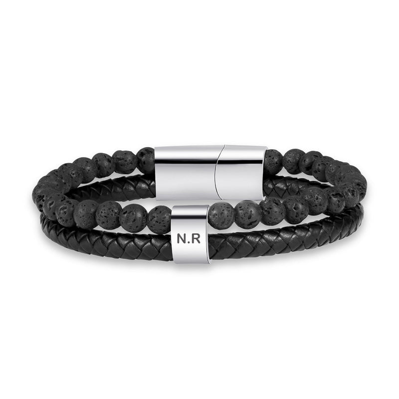 Bracelet double tour noir en cuir tressé et perles naturelles, fermoir magnétique argenté gravé N.R.