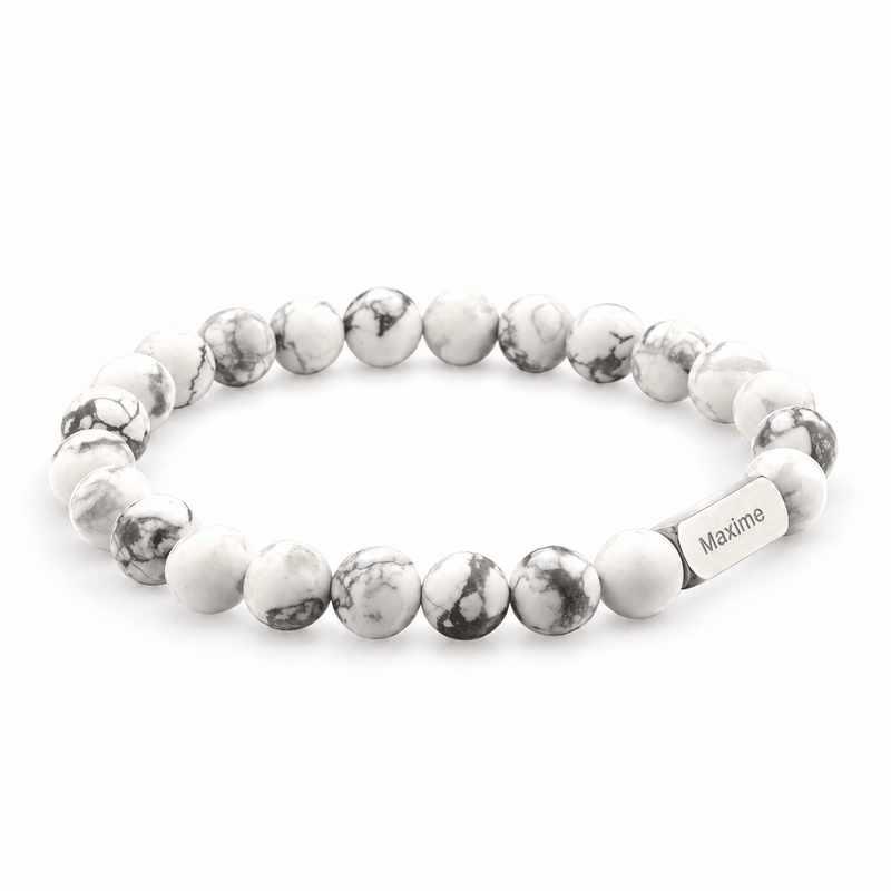 Packshot studio bracelet Zohar Turquoise blanche, vue de face sur fond blanc. — gravure source restaurée 8 octobre 2026