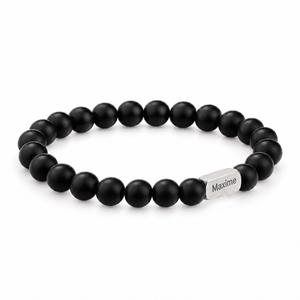 Packshot studio bracelet Zohar Obsidienne, vue de face sur fond blanc. — gravure source restaurée 8 octobre 2026