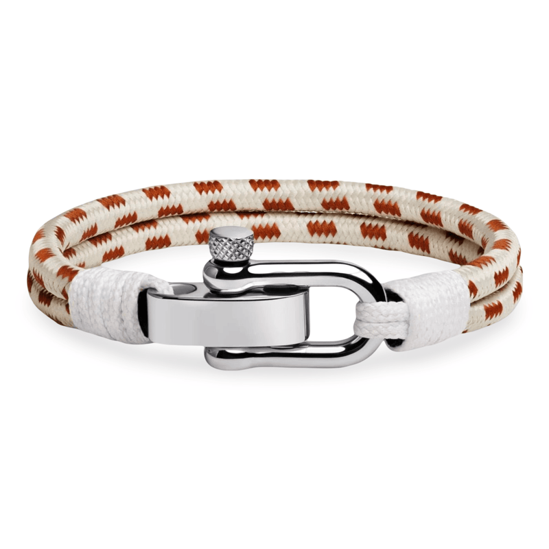 Bracelet homme personnalisé en corde beige à motifs marron avec mousqueton en acier inoxydable brillant.