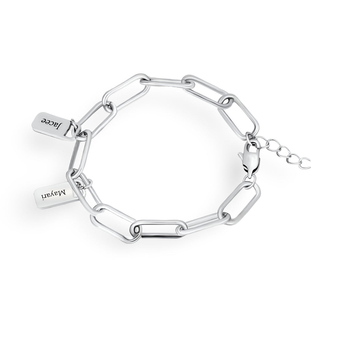 Bracelet femme en acier inoxydable argent avec maillons larges et deux plaques personnalisables.
