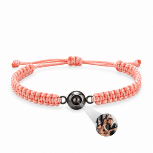 Bracelet photo personnalisé, corde et acier inoxydable — modèle Cielo — Rose et noir — packshot studio photo sous lentille