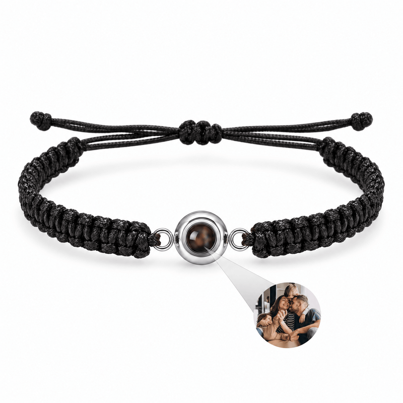 Bracelet photo personnalisé, corde et acier inoxydable — modèle Cielo — Noir et argent — packshot studio photo sous lentille