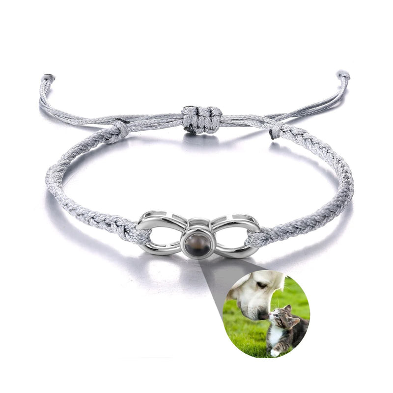 Bracelet corde gris avec signe infini en titane argenté et photo personnalisée ronde.