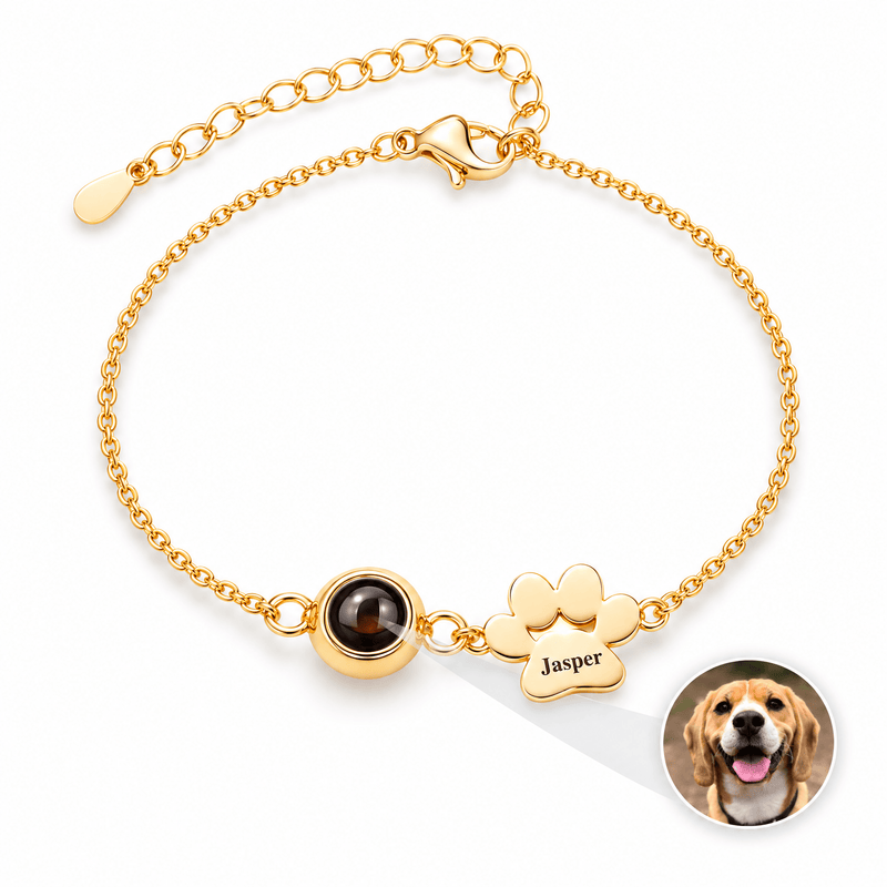 Bracelet photo personnalisé, une patte à graver, en acier inoxydable — modèle Cliff — Or — packshot studio photo sous lentille