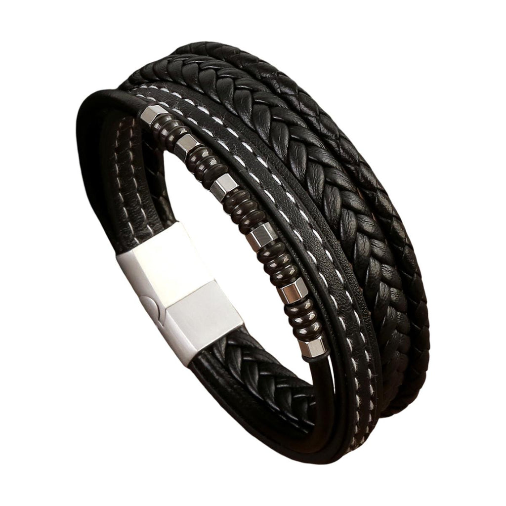 Bracciale da uomo in similpelle vegan, a più fili intrecciati, impreziosito da perle in acciaio inox, con una pratica chiusura magnetica, modello Yassine