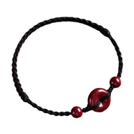 Bracelet pour l'esprit, porte - bonheur, en coton fil rouge, orné de cinabres, modèle Terya - La Boutique du Bracelet