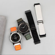 Bracelet nylon kaki résistant avec attache rapide pour montre connectée Garmin, 22 mm, noir, blanc, orange et vert.