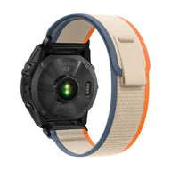 Bracelet nylon beige et orange avec attache velcro, compatible montres Garmin Artéos, 22 mm.