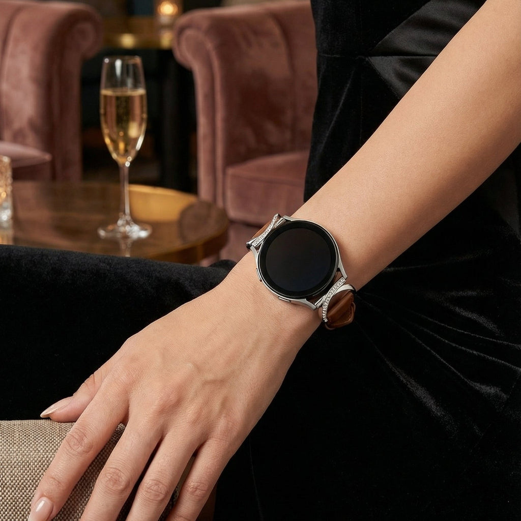 Armband für Smartwatch, Leder und Ziersteine, gepflegtes Aussehen für Uhr von Samsung, Ice Watch, Garmin, Modell Carla