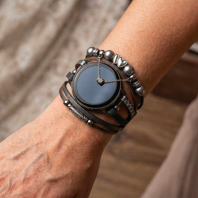 Bracelet multi rangs noir en simili vegan avec perles argentées, compatible montre connectée Samsung, Ice Watch, Garmin.