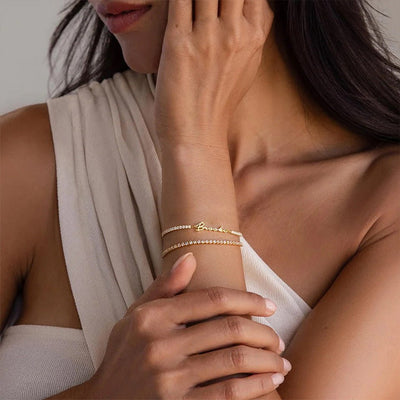 Bracelet prénom personnalisé en acier inoxydable, maille tennis, finition dorée ou argentée, modèle Brooke