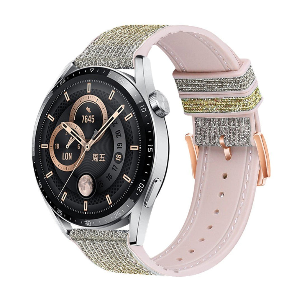Bracelet montre connectée silicone rose pâle avec fil scintillant doré et boucle ardillon rose gold.
