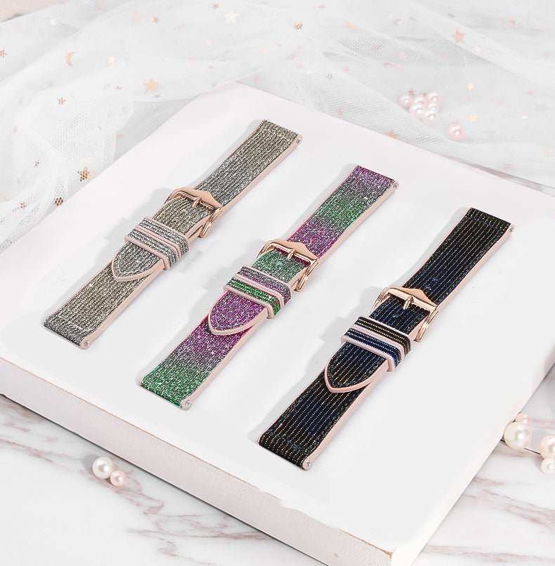 Trois bracelets scintillants pour montre connectée en silicone doux avec boucle ardillon rose gold, couleurs gris, violet et