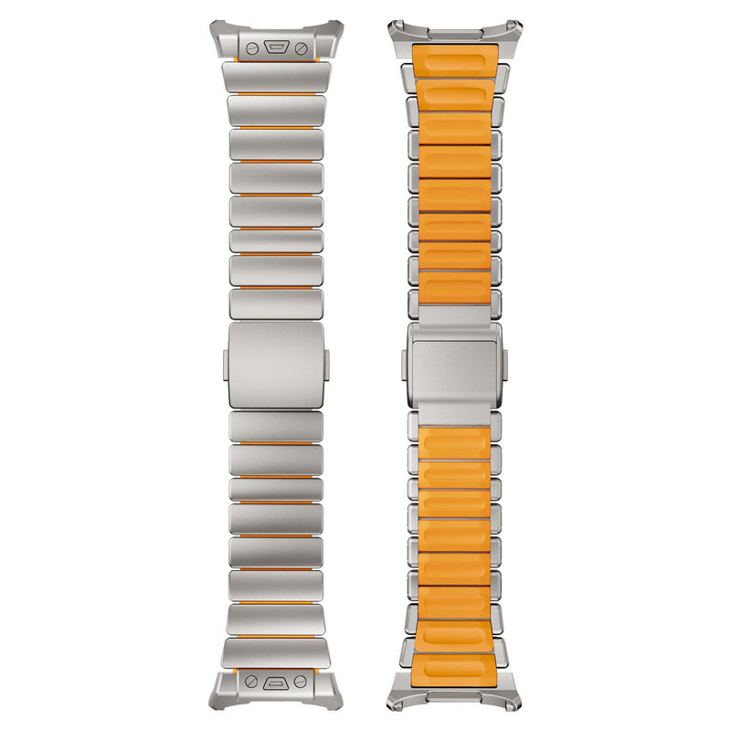 Bracelet pour Samsung Watch Ultra en titane gris avec intérieur orange en silicone FKM et maillons robustes, fixation.