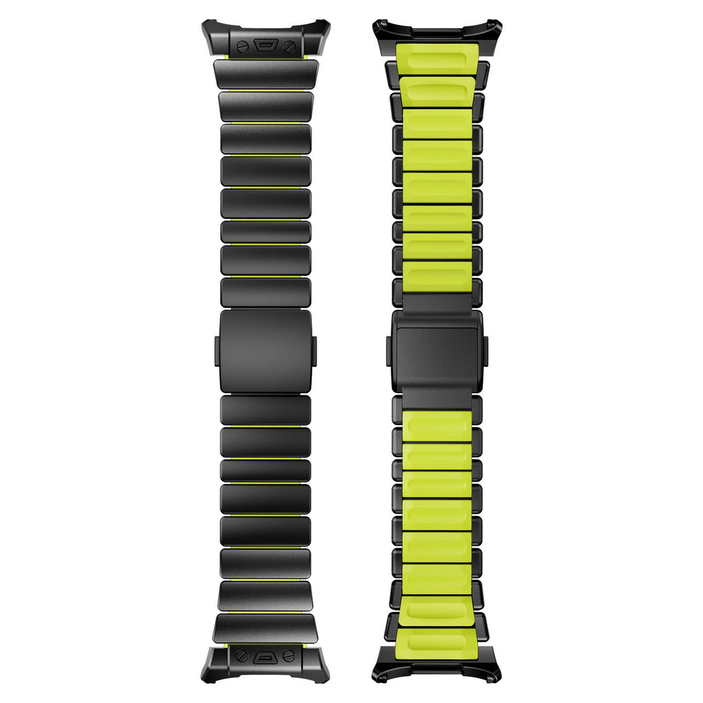 Bracelet Samsung Watch Ultra en titane gris avec maillons robustes et intérieur silicone vert lime, fixation magnétique.