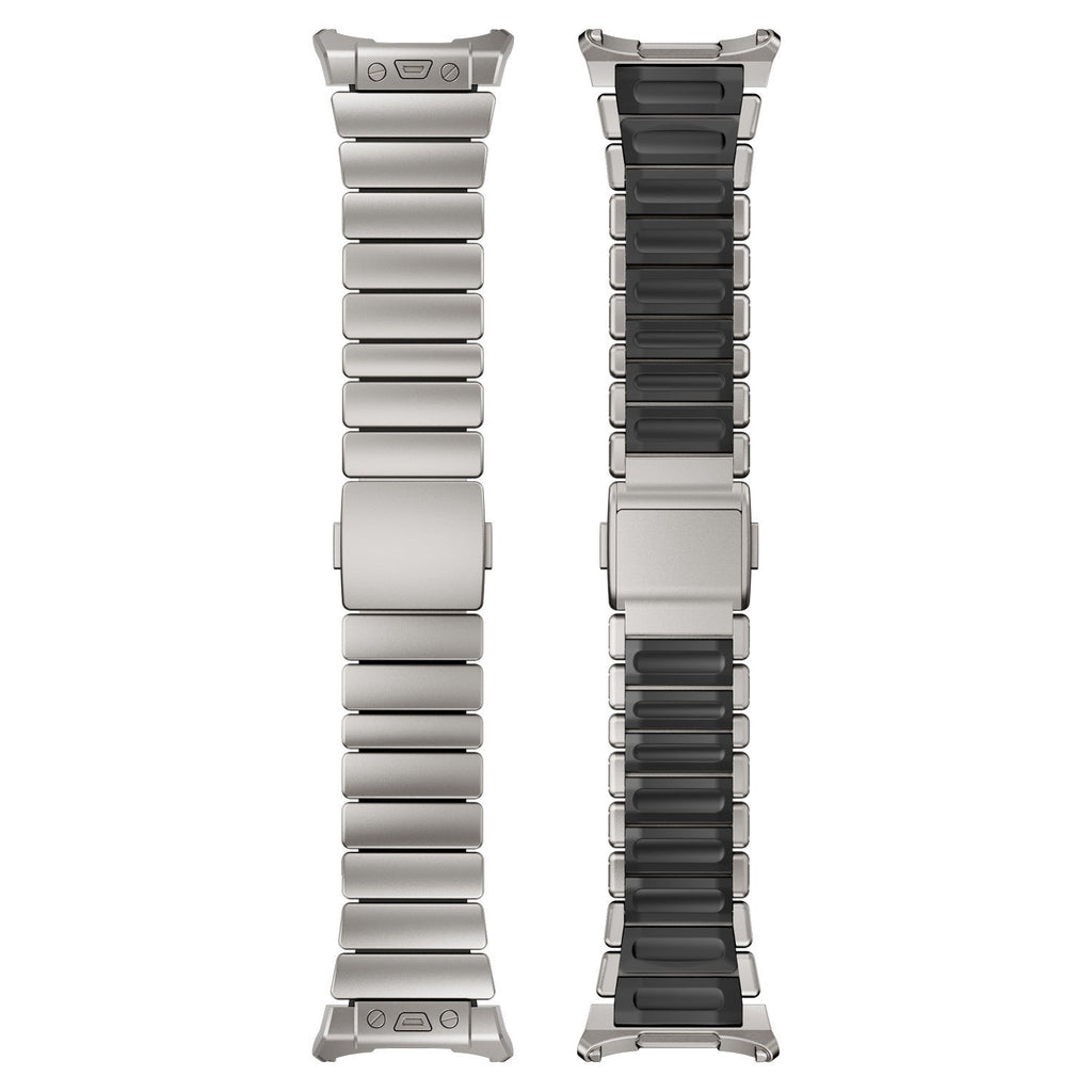 Bracelet Samsung Watch Ultra en titane gris avec intérieur noir en silicone FKM, maillons robustes et fermoir magnétique.