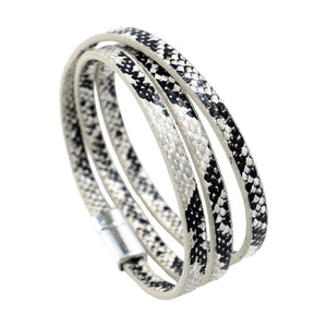 Bracelet serpent multi tours, bracelet cordon effet peau de serpent, bracelet en simili vegan avec fermoir magnétique, modèle Serpza