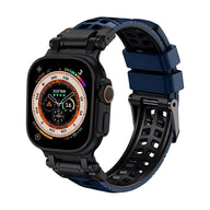 Bracelet silicone bleu perforé pour Apple Watch avec fermeture ardillon noire robuste.