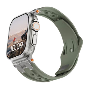 Bracelet silicone vert olive perforé pour Apple Watch avec fermoir métal robuste design outdoor.