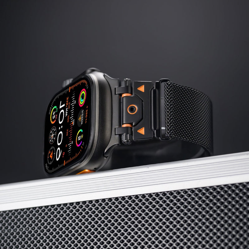 Bracelet tactique noir en acier inoxydable magnétique avec maillage fin pour Apple Watch.